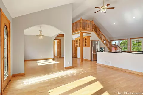 1508 W Pine St, Holiday Hills, IL 60051 photo 2