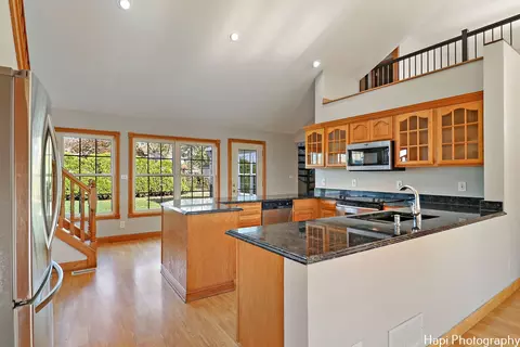 1508 W Pine St, Holiday Hills, IL 60051 photo 7