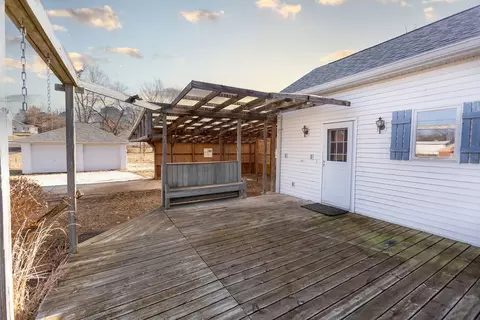 416 Eureka Ave, Eureka, IL 61530 photo 7