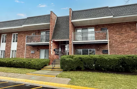 4129 Saratoga Ave #A217, Downers Grove, IL 60515