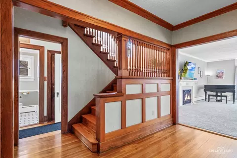 809 Douglas Ave, Elgin, IL 60120 photo 4