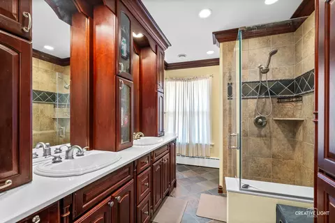 809 Douglas Ave, Elgin, IL 60120 photo 18