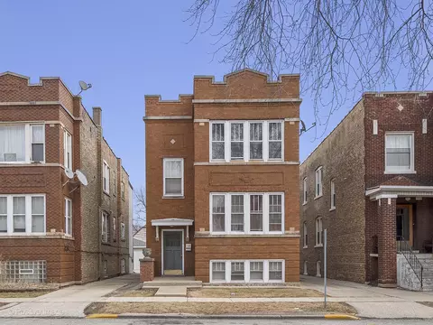 2221 Ridgeland Ave, Berwyn, IL 60402