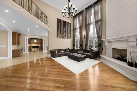 3888 Maple Ave, Northbrook, IL 60062 photo 20