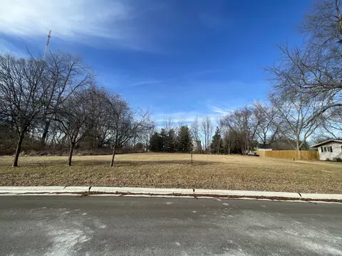 lot1 E 19th St, Sterling, IL 61081