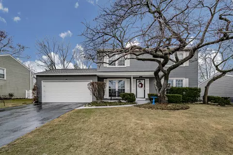 1617 Warbler Dr, Naperville, IL 60565