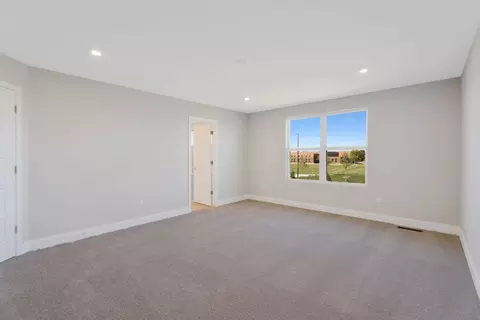 Bedroom - 3161 Anthony St, Aurora, IL 60503 photo 3 of 3