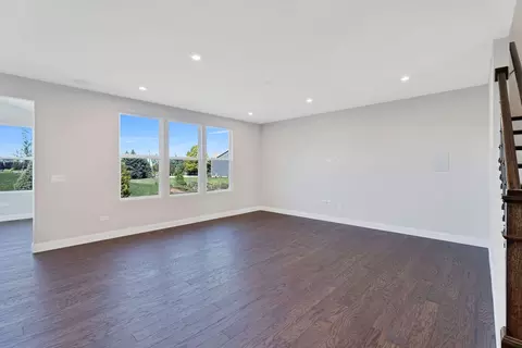 Living - 3161 Anthony St, Aurora, IL 60503 photo 1 of 1