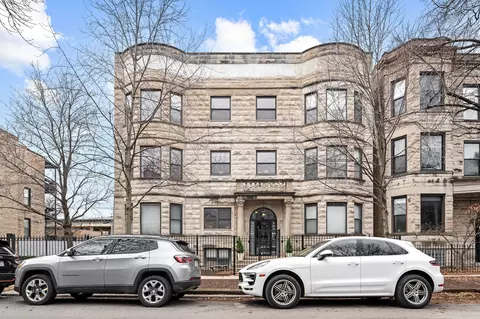 4036 N Kenmore Ave #2, Chicago, IL 60613