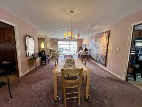 Dining - 12 Thomas Dr, Normal, IL 61761 photo 1 of 4