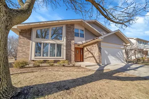 6328 Kent Ct, Lisle, IL 60532