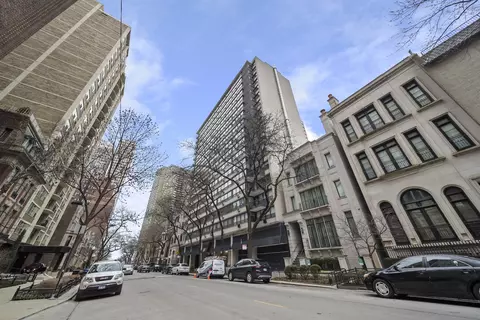 Other - 33 E Cedar St #19E, Chicago, IL 60611 photo 2 of 5