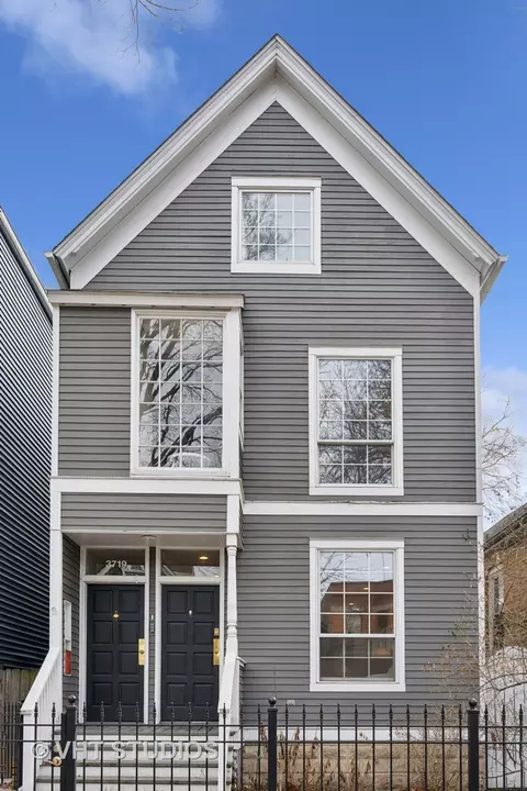 3719 N Marshfield Ave, Chicago, IL 60613