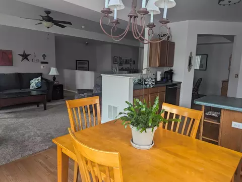 Dining - 12155 White Oak Dr, Plainfield, IL 60585 photo 4 of 5