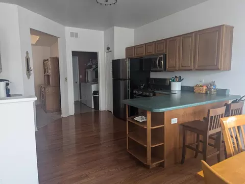 Kitchen - 12155 White Oak Dr, Plainfield, IL 60585 photo 2 of 3