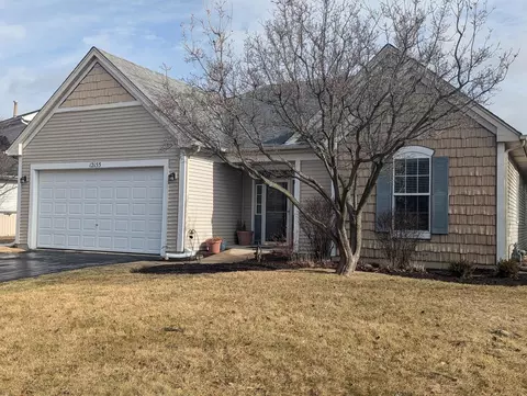 12155 White Oak Dr, Plainfield, IL 60585