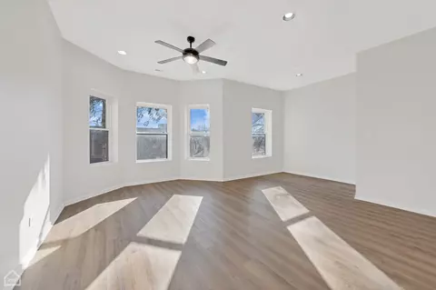 Living - 1508 E 75th St, Chicago, IL 60619 photo 4 of 7