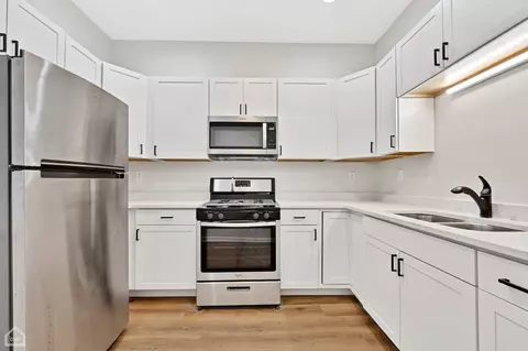 Kitchen - 1508 E 75th St, Chicago, IL 60619 photo 3 of 4