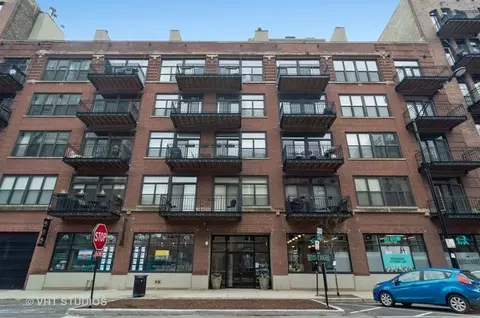 375 W Erie St #315, Chicago, IL 60654