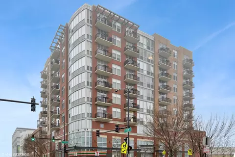 1201 W Adams St #902, Chicago, IL 60607