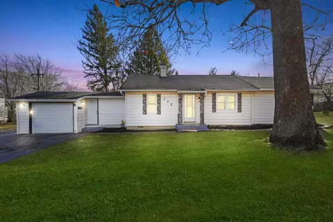112 E 2nd Ave, New Lenox, IL 60451