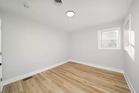 Bedroom - 112 E 2nd Ave, New Lenox, IL 60451 photo 1 of 5