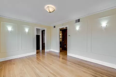 727 Dobson St, Evanston, IL 60202 photo 10