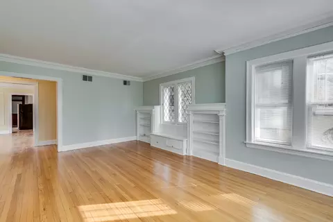 727 Dobson St, Evanston, IL 60202 photo 5