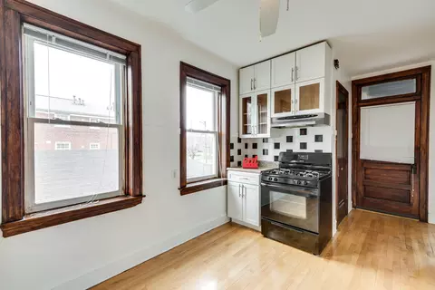 727 Dobson St, Evanston, IL 60202 photo 14