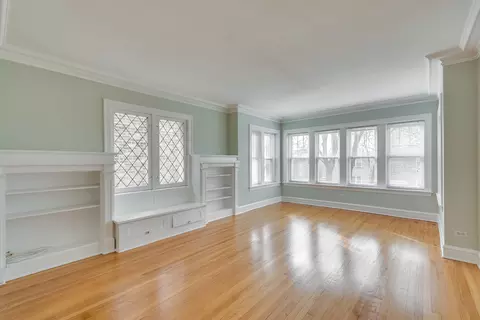 727 Dobson St, Evanston, IL 60202 photo 3