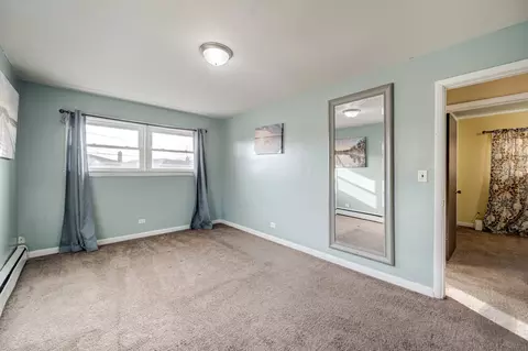 Bedroom - 7237 Park Ave, Summit, IL 60501 photo 3 of 6