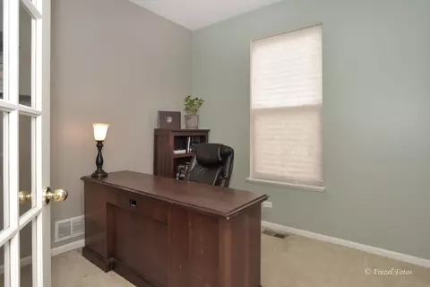 176 Boulder Ct, Gilberts, IL 60136 photo 10