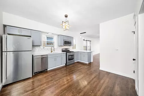 7516 W 58th Pl, Summit, IL 60501 photo 8