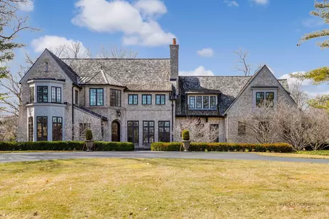 922 Oak Knoll Dr, Lake Forest, IL 60045
