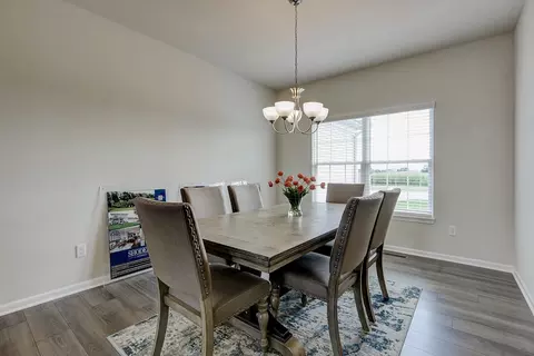 437 E Becker Pl, Sycamore, IL 60178 photo 7