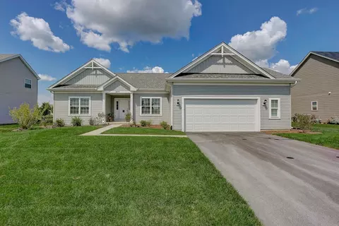 437 E Becker Pl, Sycamore, IL 60178 photo 4