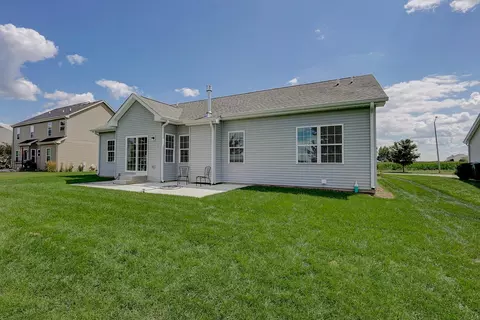 437 E Becker Pl, Sycamore, IL 60178 photo 28