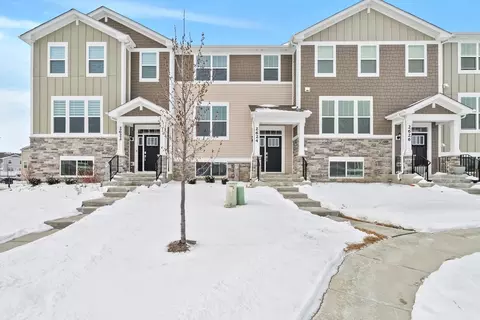 2624 Martini St, Mundelein, IL 60060