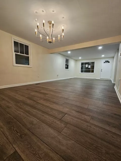 322 E Sunset Pl, Dekalb, IL 60115 photo 5