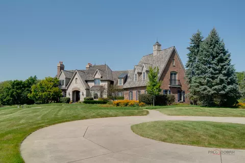 43046 N Sheridan Oaks Dr, Antioch, IL 60002