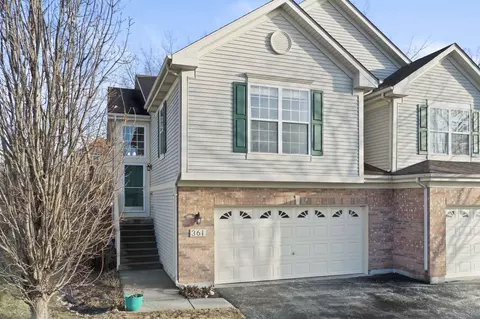 361 Emerald Ln #361, Algonquin, IL 60102