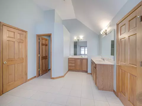 12173 Winterberry Ln, Plainfield, IL 60585 photo 43