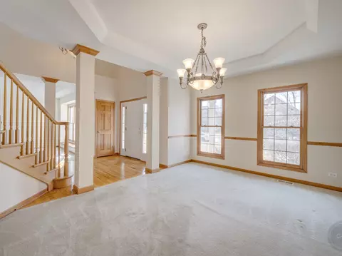 12173 Winterberry Ln, Plainfield, IL 60585 photo 2