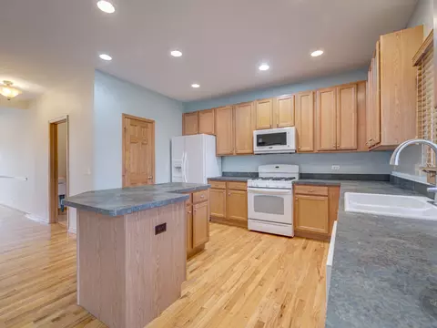 12173 Winterberry Ln, Plainfield, IL 60585 photo 17