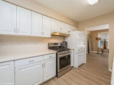 9702 Wolf Rd, Fox River Grove, IL 60021 photo 8