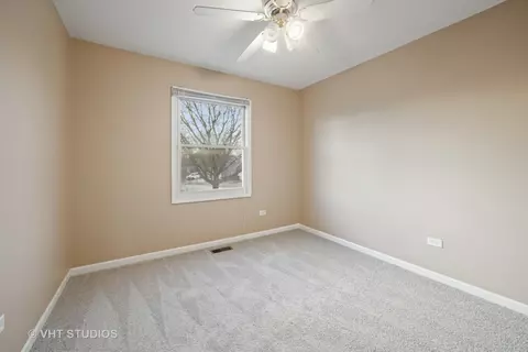 1300 Umbdenstock Rd, Elgin, IL 60123 photo 23