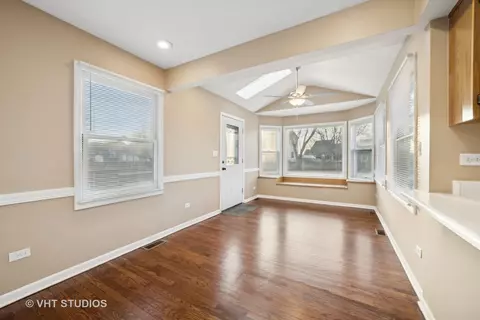 1300 Umbdenstock Rd, Elgin, IL 60123 photo 10