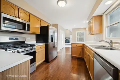 1300 Umbdenstock Rd, Elgin, IL 60123 photo 7