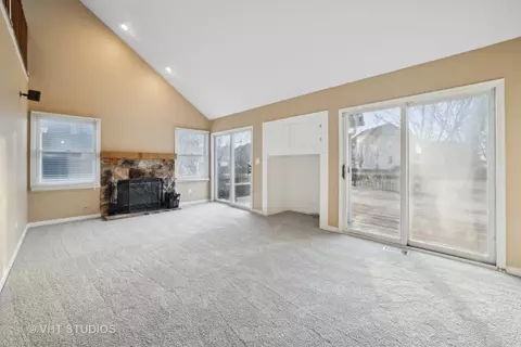 1300 Umbdenstock Rd, Elgin, IL 60123 photo 11