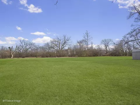 Exterior - 7225 Central Ave, Burr Ridge, IL 60527 photo 4 of 7